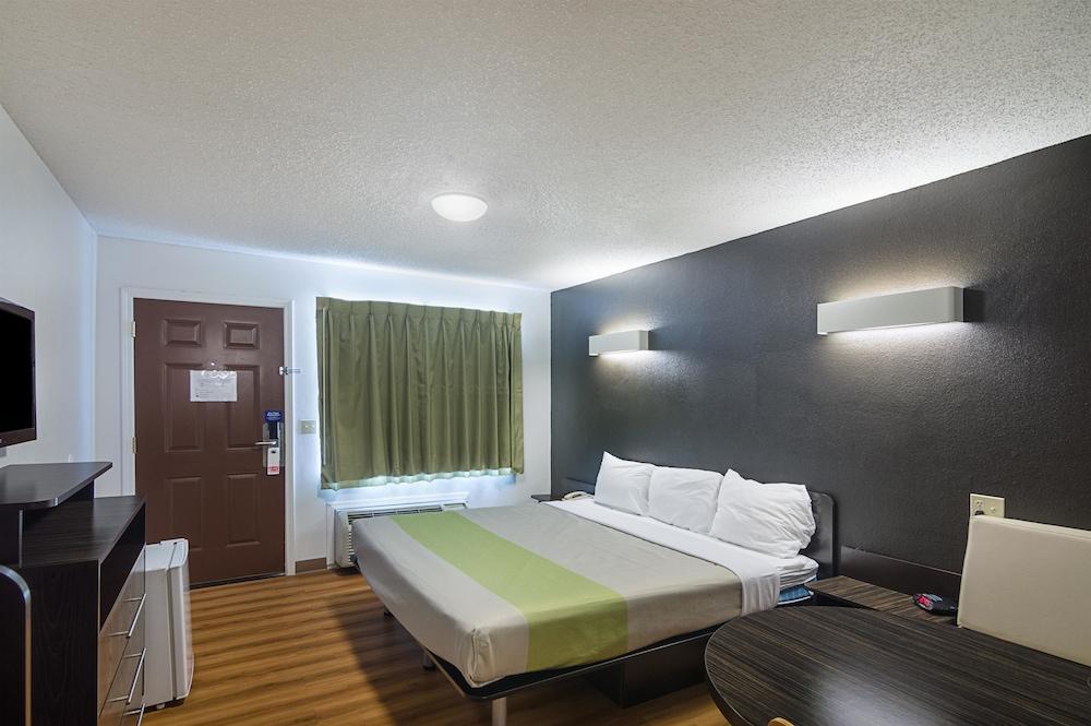 Studio Inn Extended Stay Oklahoma City Airport By Oyo Екстер'єр фото