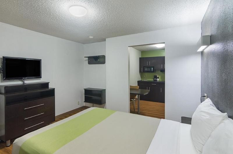 Studio Inn Extended Stay Oklahoma City Airport By Oyo Екстер'єр фото